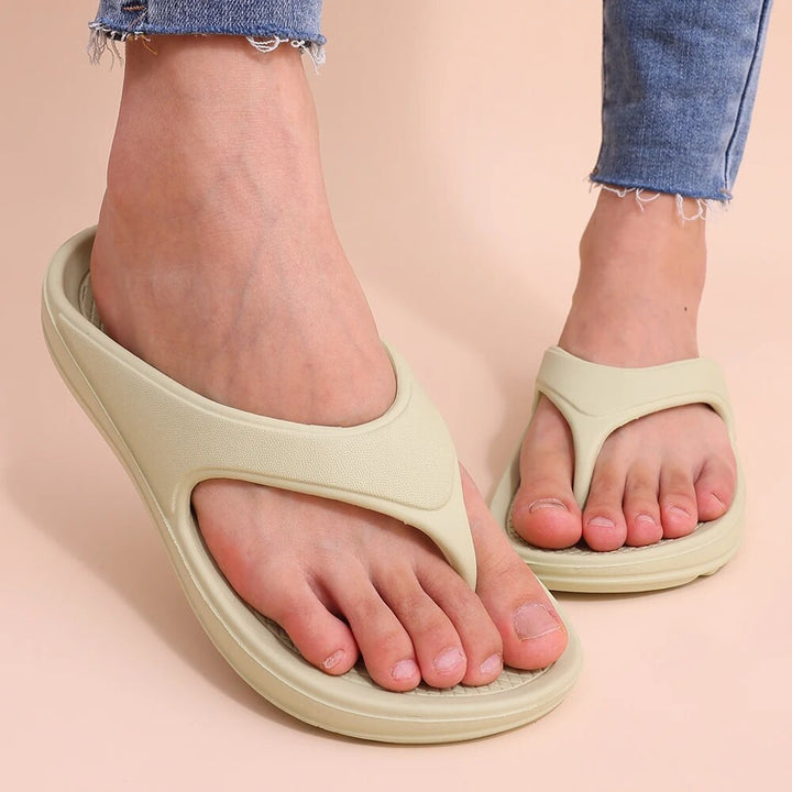 Elegant slip-on comfort slides