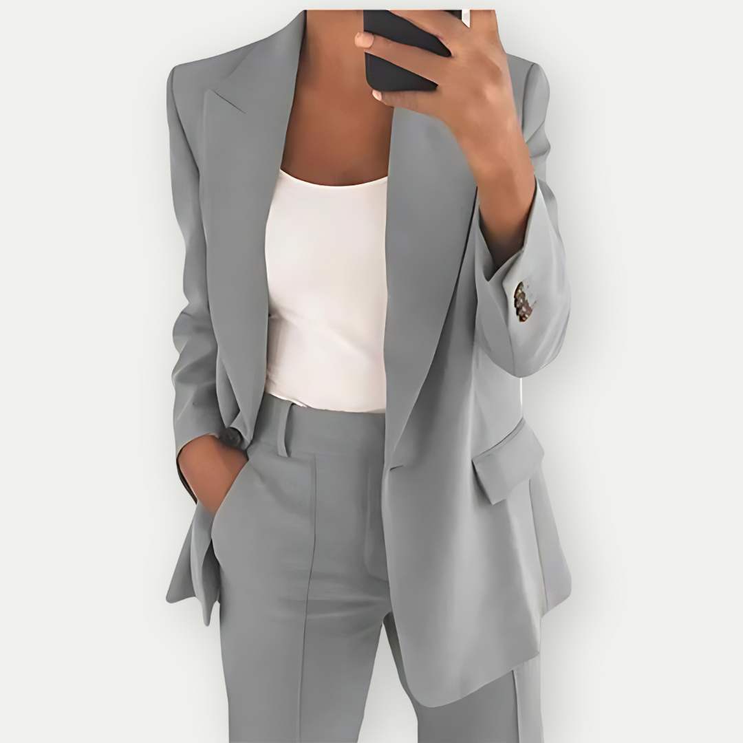 Emilia - Plain women's blazer set