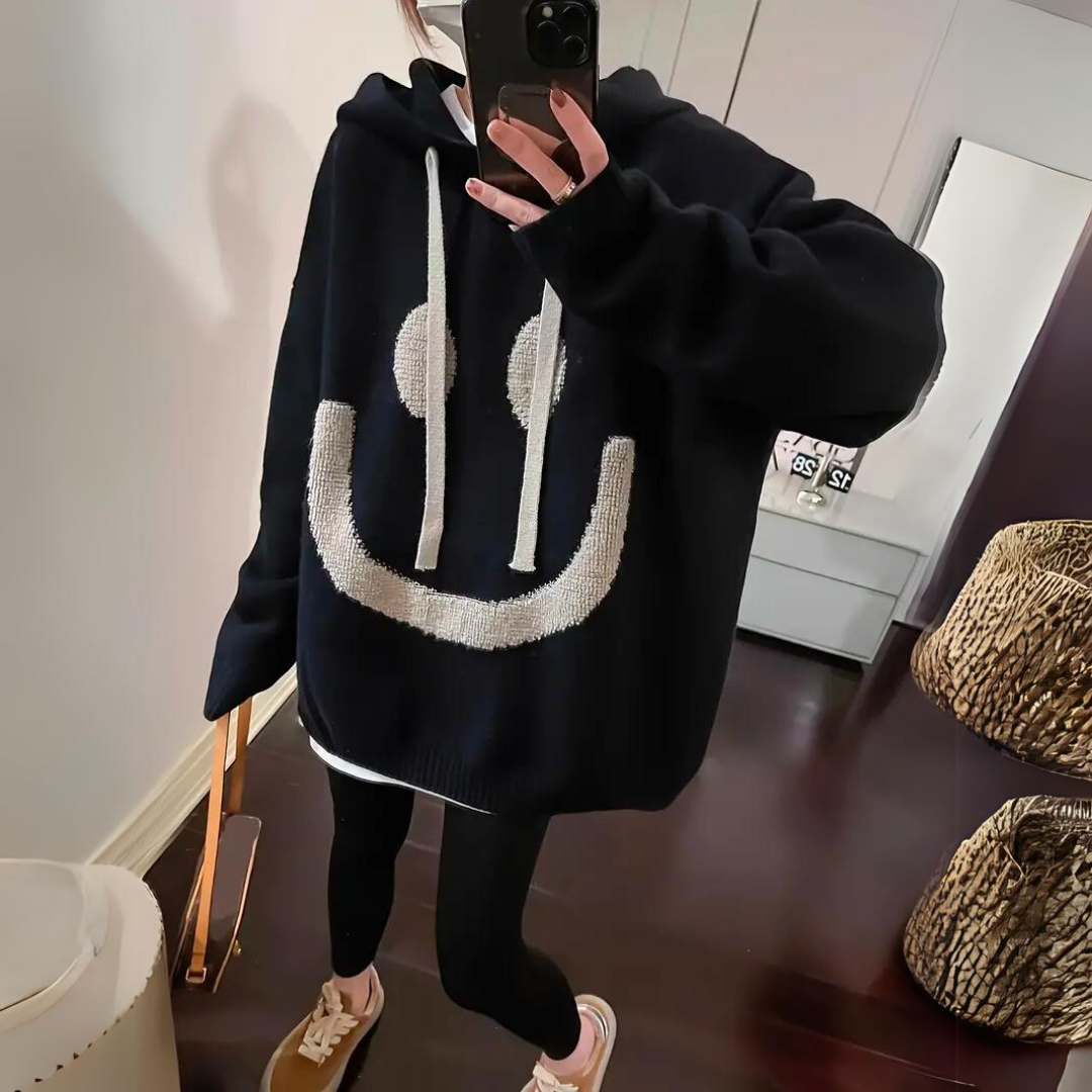 Bianca - Cozy smile hoodie