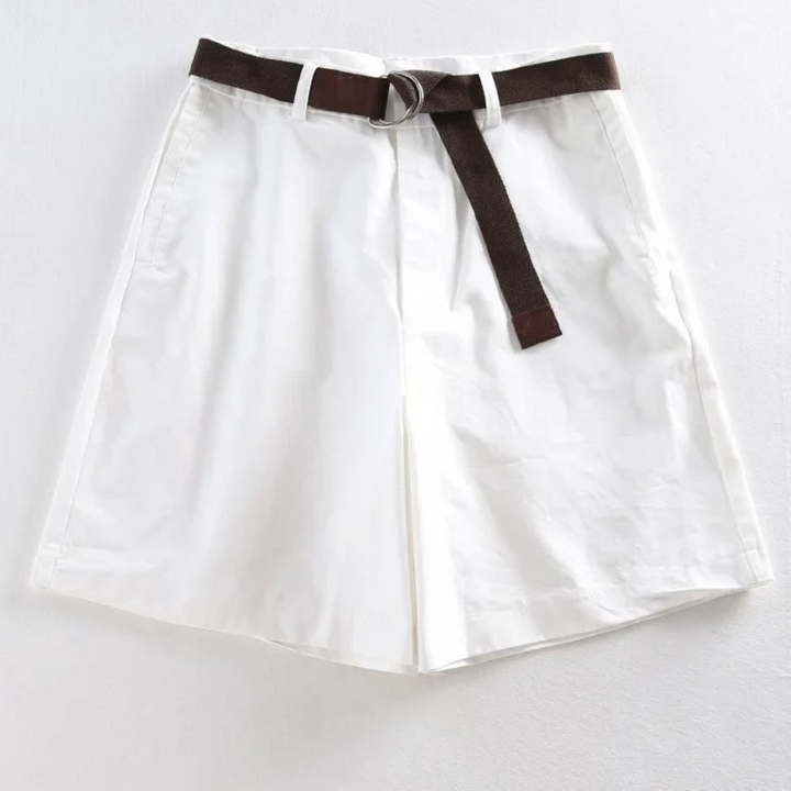 Relaxed women's shorts with high waist