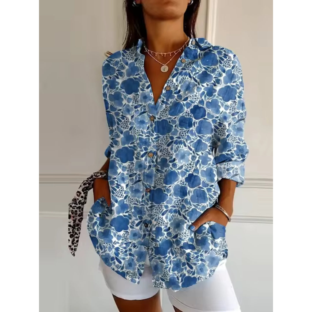 Casual blouse with floral print