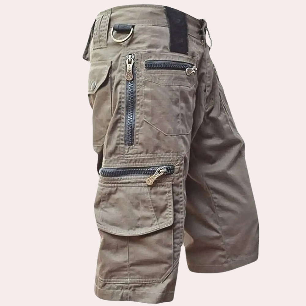 Versatile cargo shorts with multiple spacious pockets