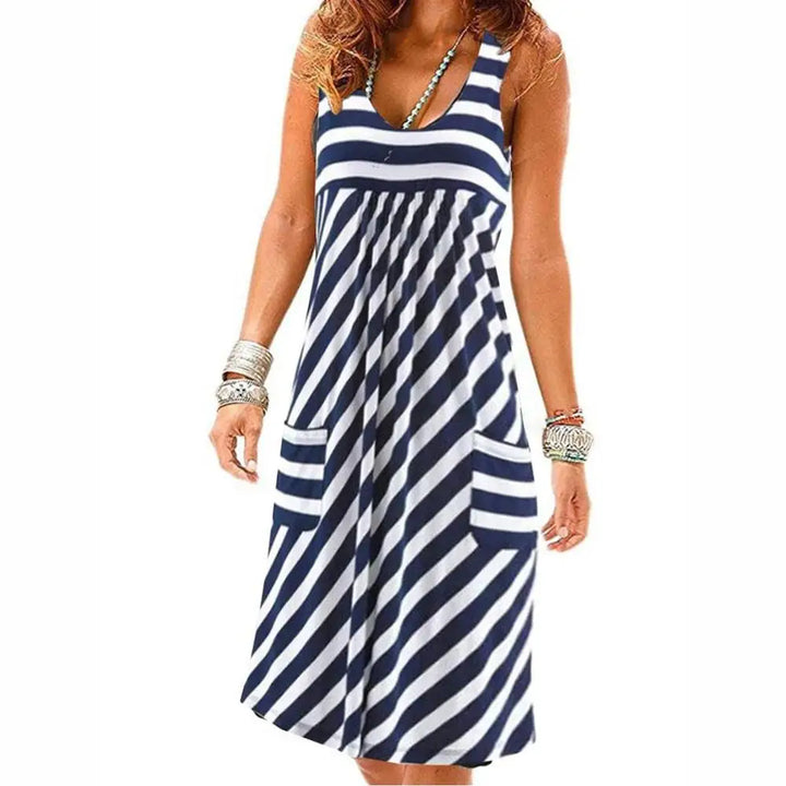 Summer striped dress with pockets