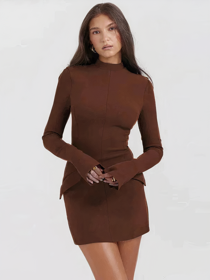 Elegant mini dress with long sleeves