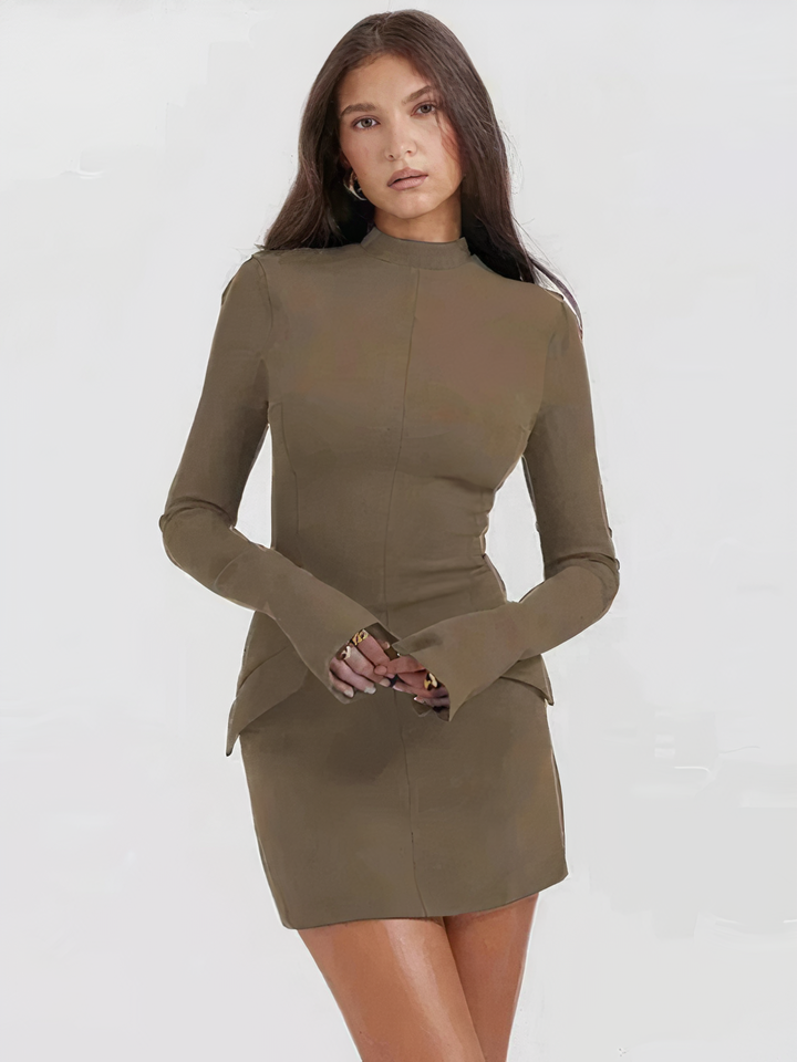 Elegant mini dress with long sleeves