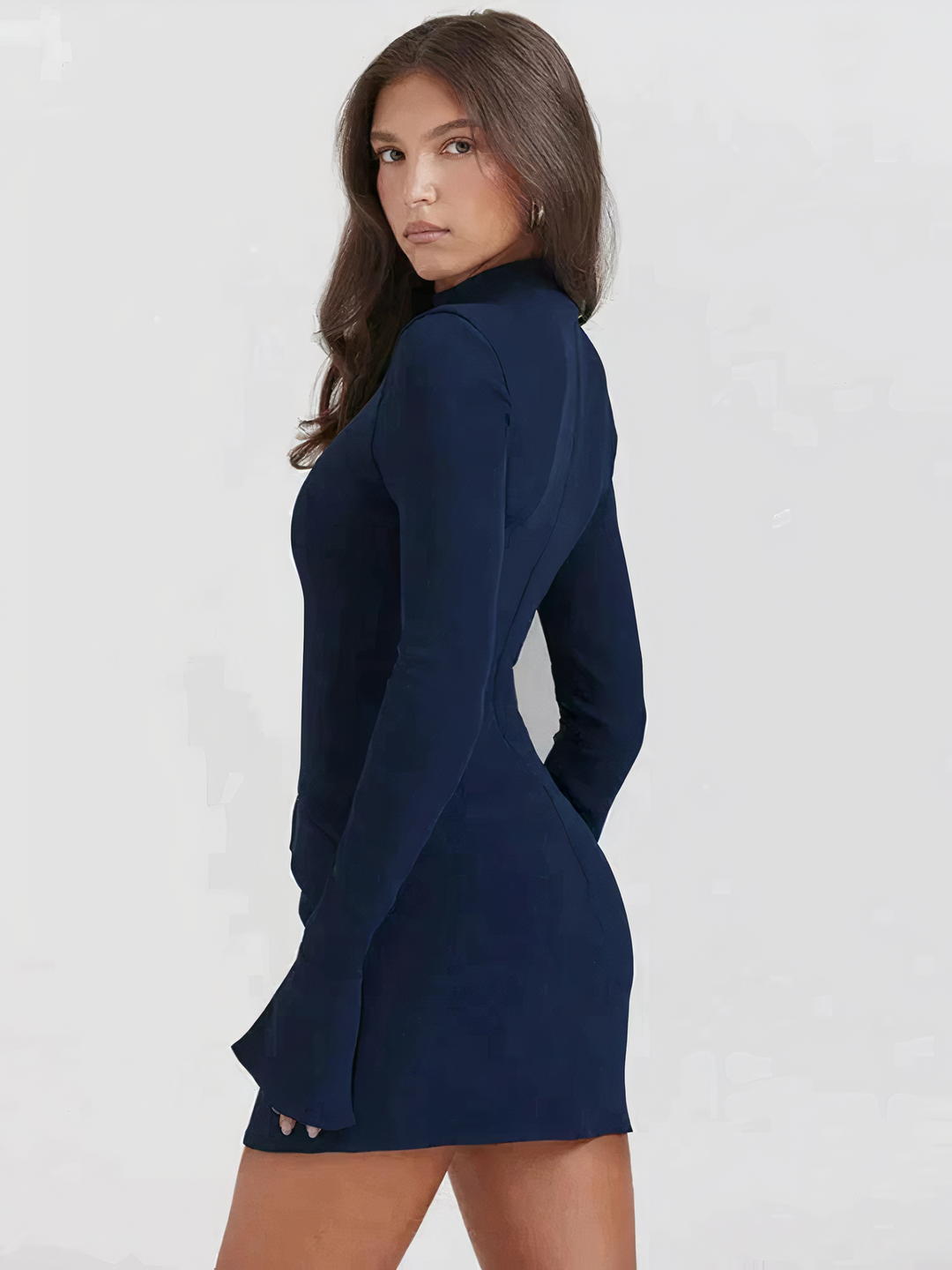 Elegant mini dress with long sleeves