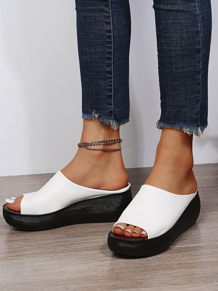 Comfortable open-toe platform slippers