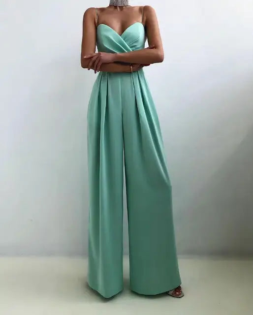 Elegant sleeveless classic jumpsuit