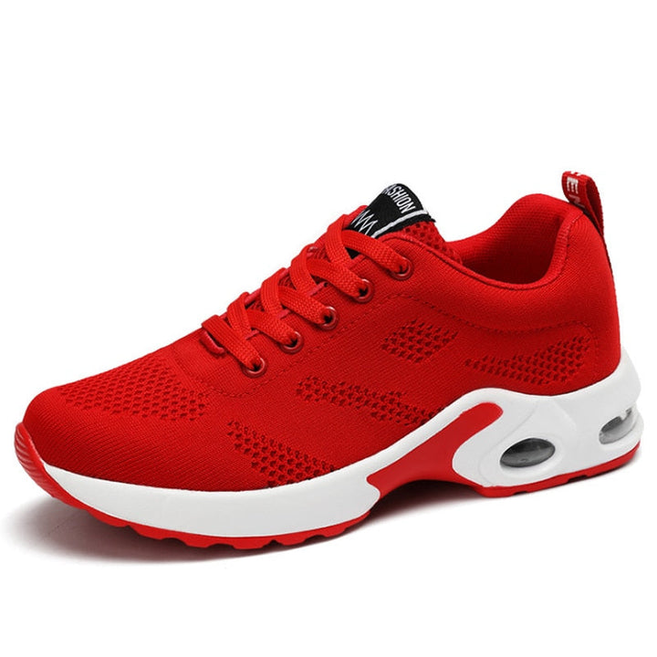 Sports shoes for women