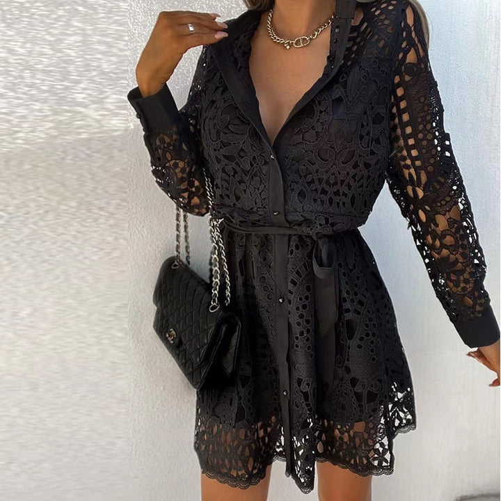 Lace midi dress with sleeve and tie