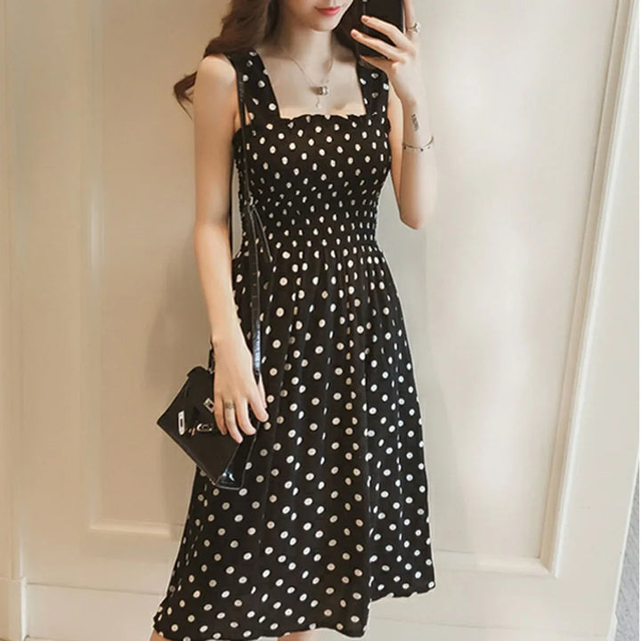 Elegant midi dress with polka dot print