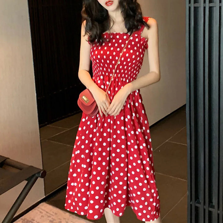 Elegant midi dress with polka dot print