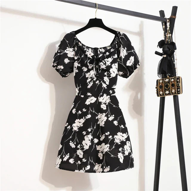 Floral print dress with puff sleeves