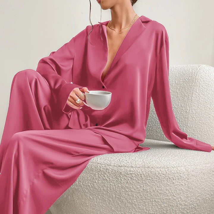 Chloe - Luxurious silky oversized pajama set