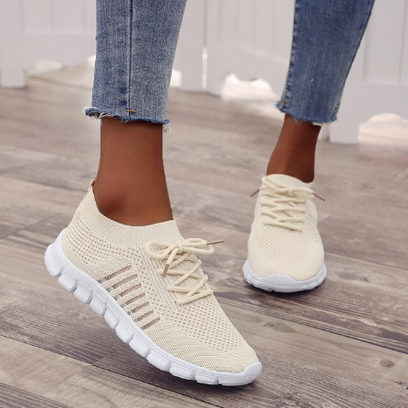 Breathable sneakers for women