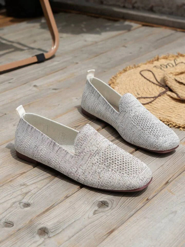 Airy and light loafer for women