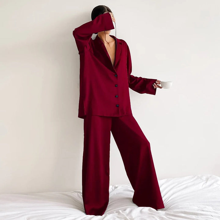 Chloe - Luxurious silky oversized pajama set