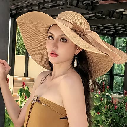 Stylish sun hat for women