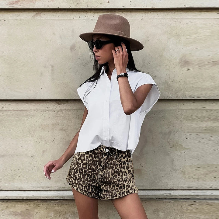 Stylish women's shorts with leopard print