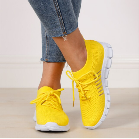 Breathable sneakers for women